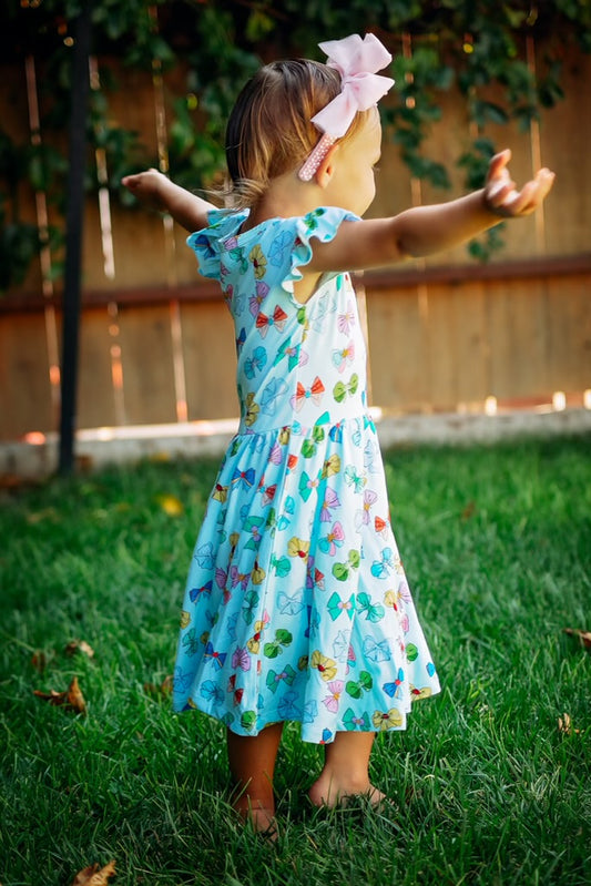 Flutter Dress: Bows